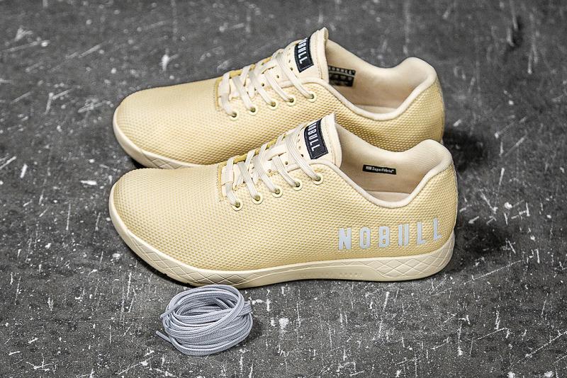 Light / Yellow Nobull Vanilla Men's Trainers | CA Y1344X